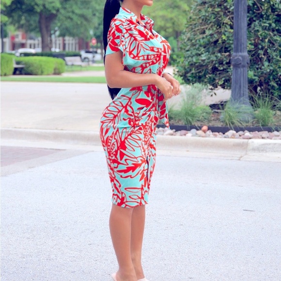 Resort Ready Red and Blue Wrap Midi sunDress - Picture 3 of 6